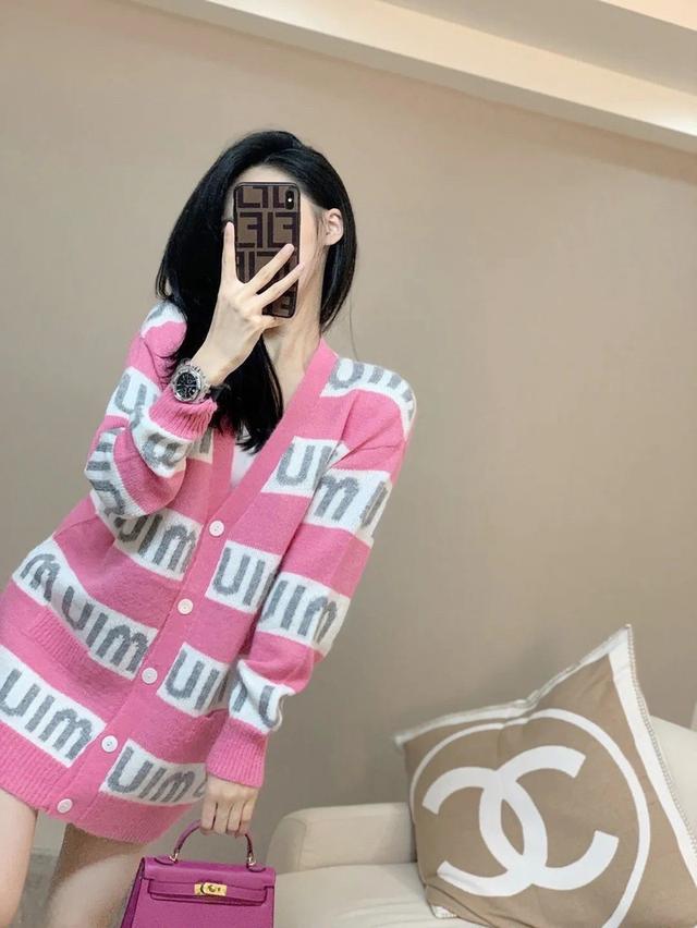 เสื้อกันหนาว 4