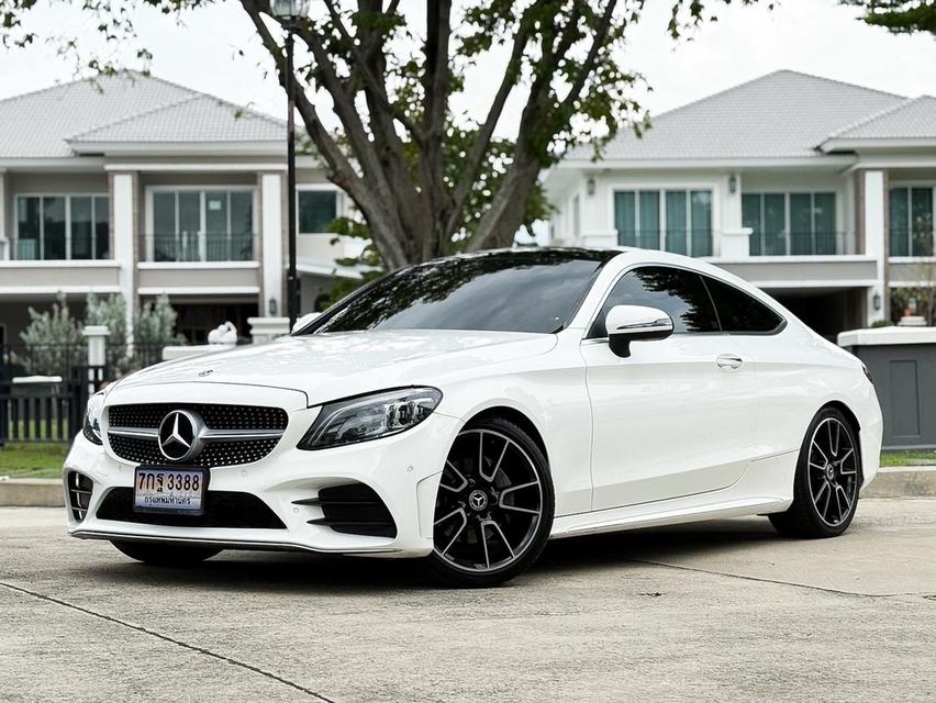 (แจ้งรหัสรถ AVA3388) ⭐️Benz C200 Coupe AMG Dynamic W205 ปี 2020