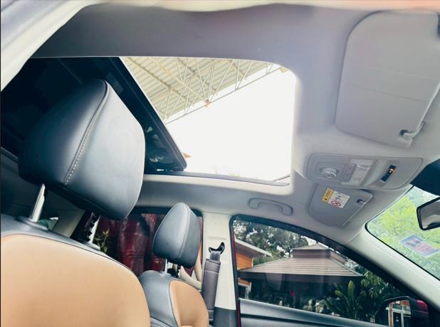 MG ZS 1.5 X+ SUNROOF ปี 2023 14