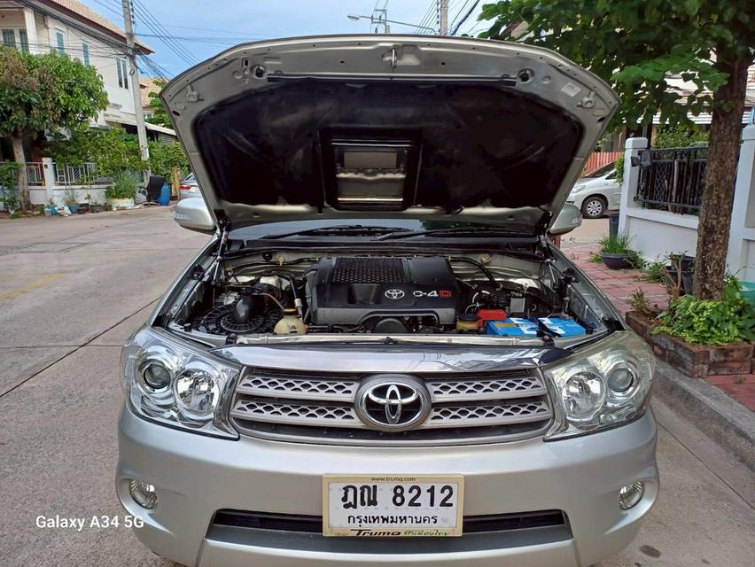 Toyota Fortuner 3.0 V 4WD A/T ปี2009 9