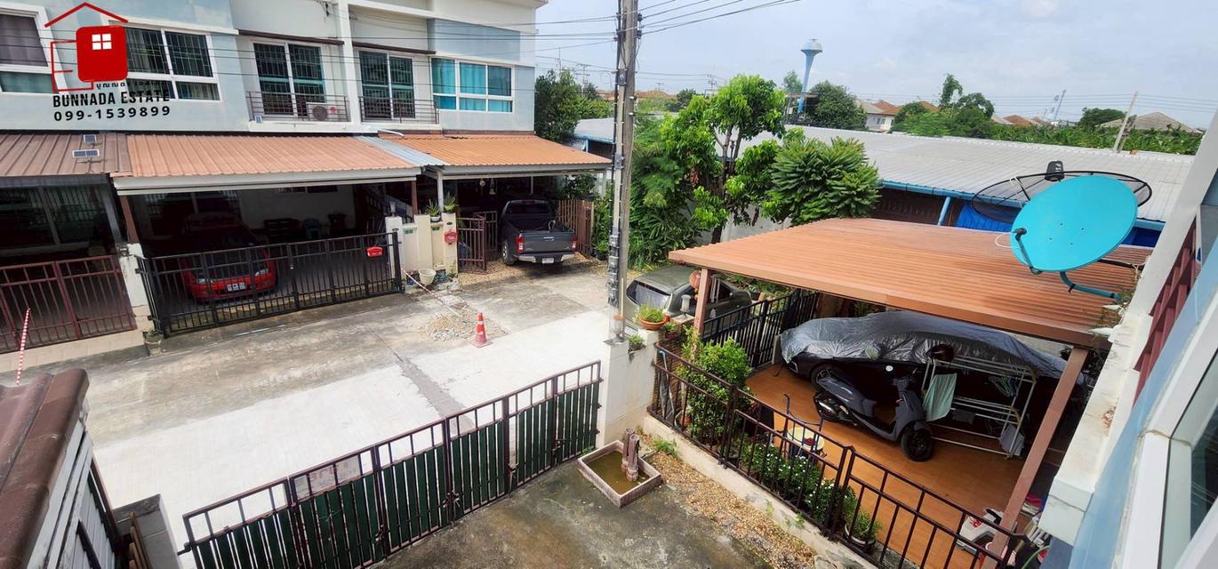 ขายทาวโฮมน์ 2 ชั้น 18.4 ตรว. หมู่บ้าน โนโววิวล์ คลอง5  9