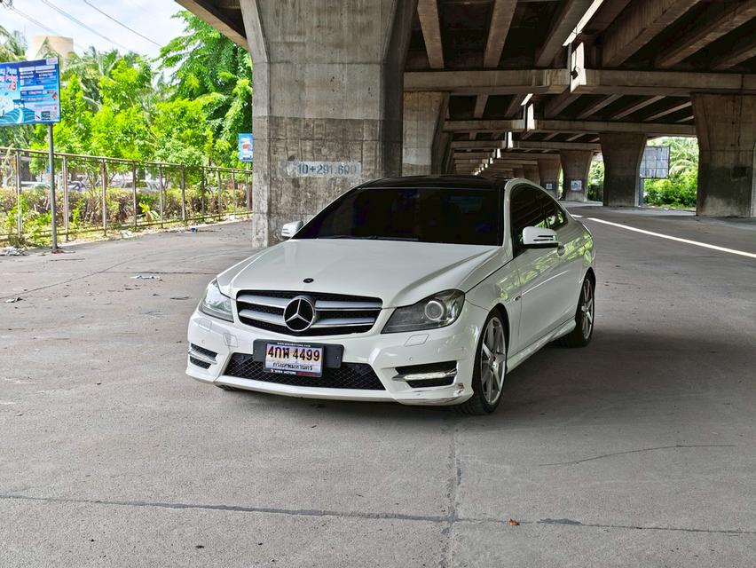 ขายรถ Benz C180 W204 COUPE ปี 2011 สีขาว เกียร์ออโต้