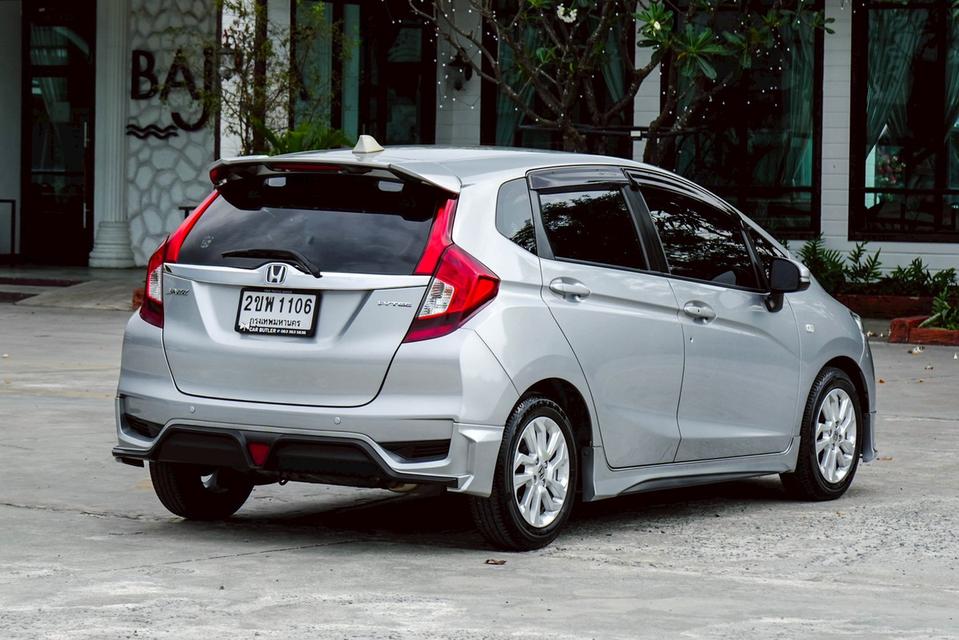 HONDA JAZZ 1.5 S AT 2022 รูปย่อยที่ 4