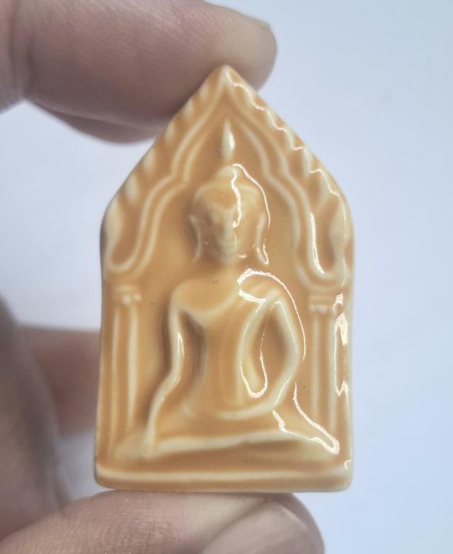 พระเครื่องและวัตถุมงคล