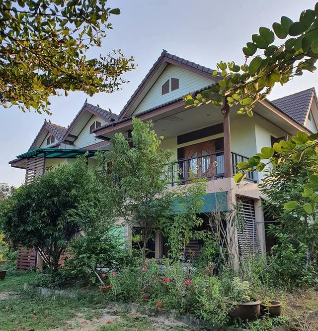 บ้าน2 ชั้น 3ห้องนอน 2ห้องน้ำ พื้นที่ใช้สอย 260 ตรม. พร้อมที่ดิาปลูกผลไม้รอบบ้าน 1 ไร่ 3