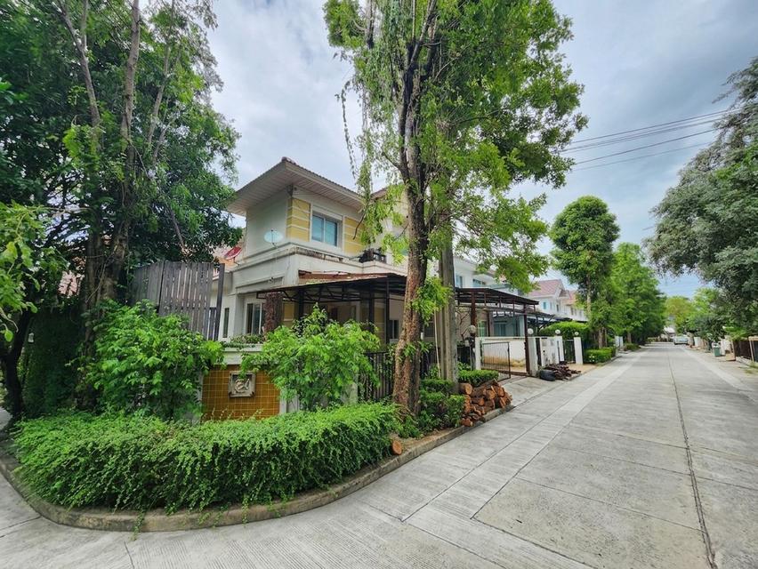 บ้านหลังมุม ที่ดิน 74.6 ตร.ว. มีพื้นที่ด้านข้างเหลือเยอะ | Perfect Place พระราม 5–ราชพฤกษ์ รูปย่อยที่ 2