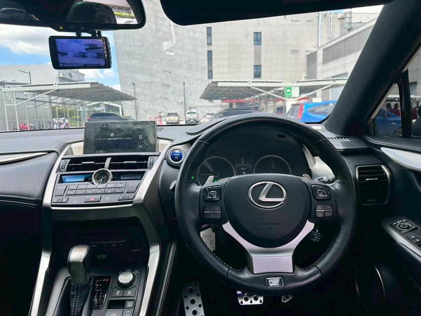 Lexus NX300h Fsport ปี16 8