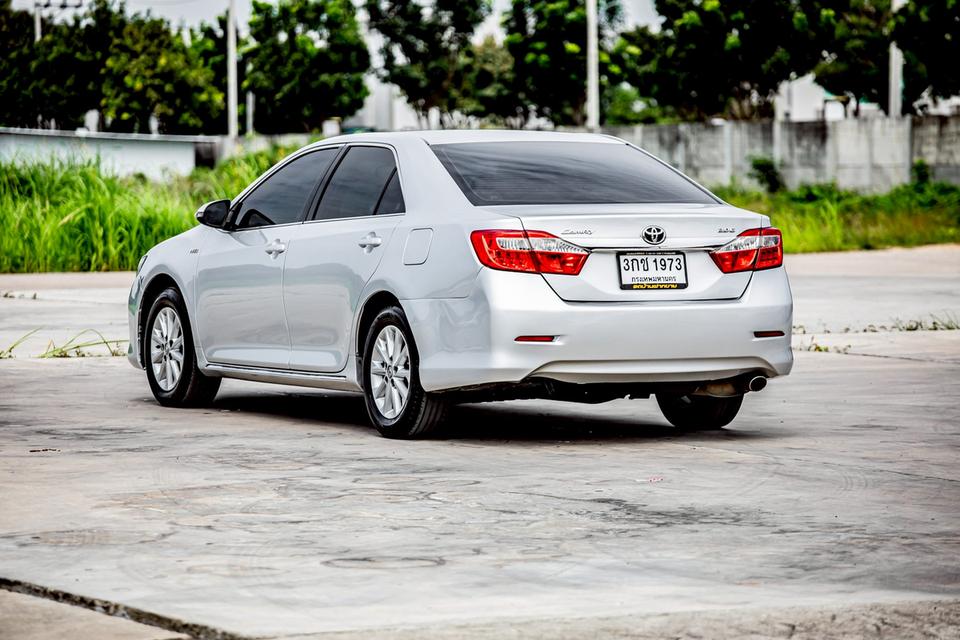 Toyota Camry 2.0G ปี 2014 สีบรอน  8