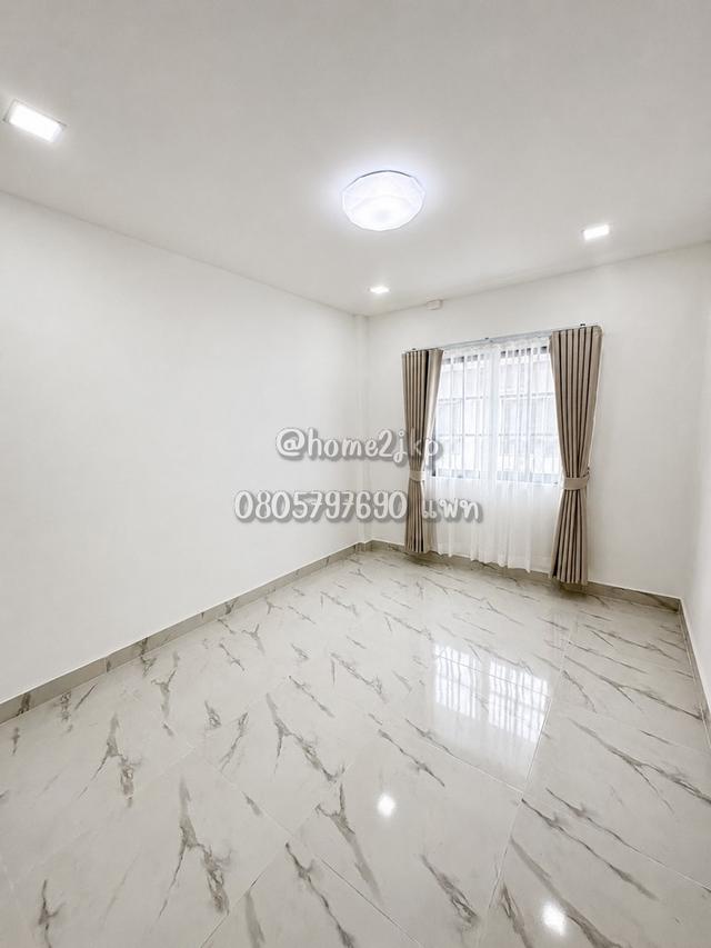 หมู่บ้านจิราธร ซอยรามคำแหง 152 บ้านรีโนเวทใหม่ รามคำแหง-สะพานสูง 15