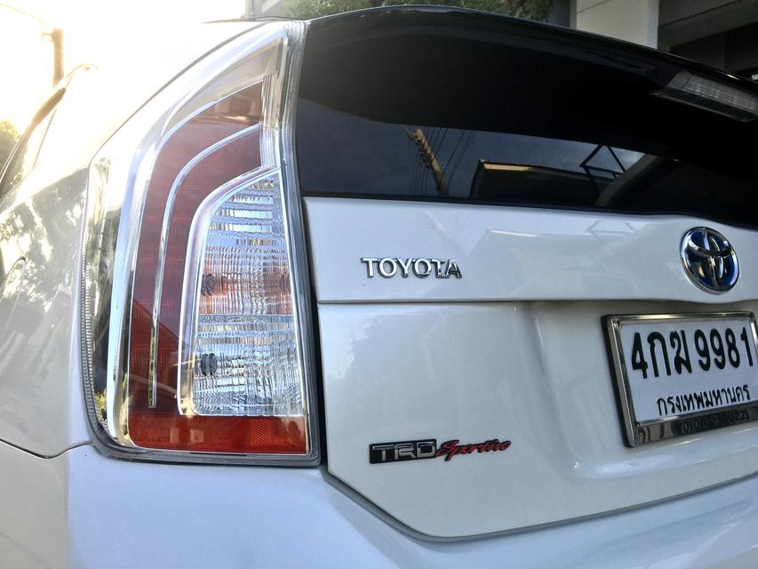 Toyota Prius TRD  ปี 2014 4
