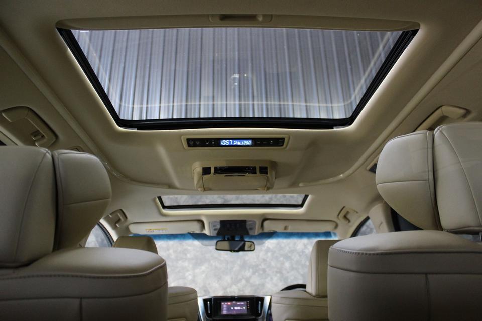 รหัสรถ JRS8604 Toyota Alphard 30 hybrid 2017 (Modellista) 10