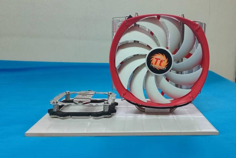 ใหม่ ใหญ่ แรง ... Thermaltake NiC L32 พัดลม CPU ครบกล่อง