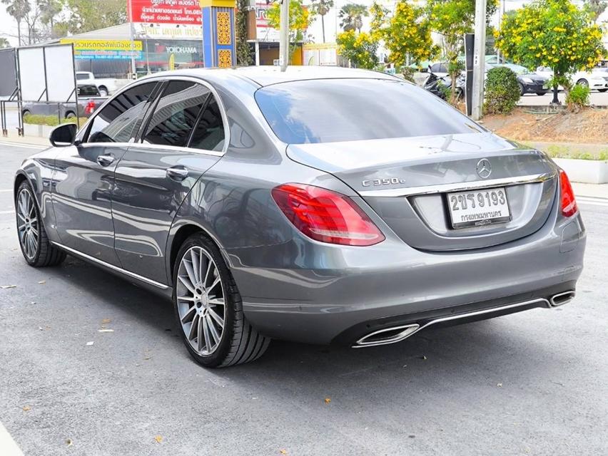 รหัสรถ KPV9193 2022 BENZ C350e AMG Dynamic  14