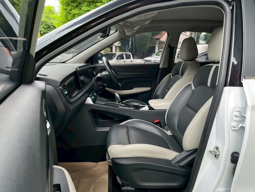  รถMG VS TOP 1.5 X SUNROOF AUTO ปี 2024 SUV สุดล้ำ ดีไซน์โฉบเฉี่ยว เทคโนโลยีจัดเต็ม  จุดเด่นไมล์แท้ 52,xxx โล ~เครื่องยนต์เบนซิน 1.5 Hybrid 8
