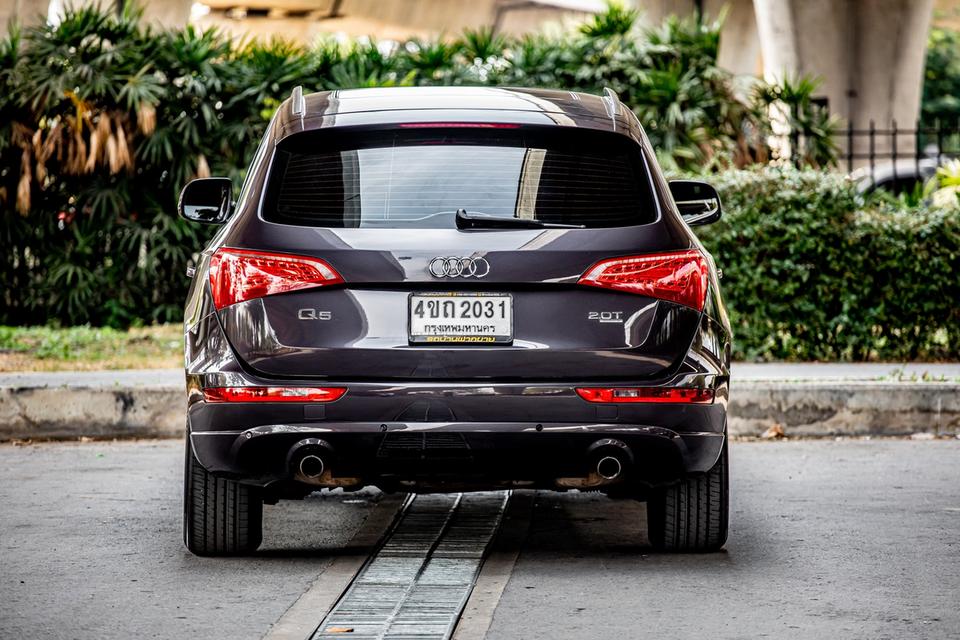  AUDI Q5 2.0T FSI Quattro Sunroof สีเทา ปี 2010  7