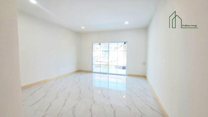 ทาวน์เฮาส์ 2 ชั้น มนวดี วัดลาดปลาดุก นนทบุรี 9