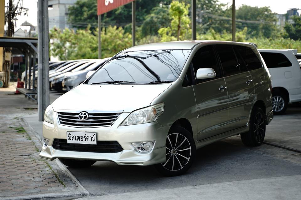 2012 TOYOTA INNOVA 2.0V