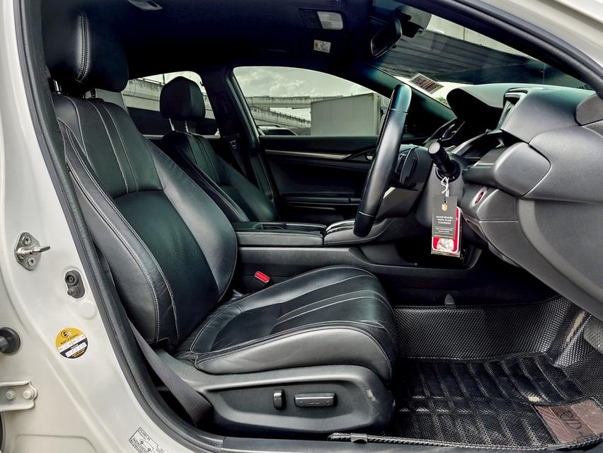 รหัสรถ CBLX43 🚗 HONDA CIVIC FK 1.5 TURBO ปี 2019 🚗 10