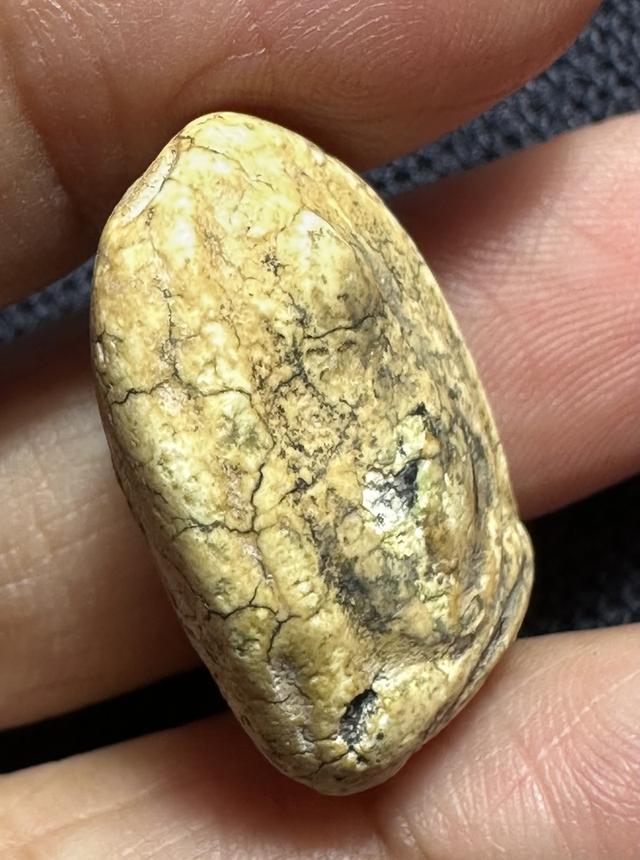 พระเนื้อผงพิมพ์ สมาธิ