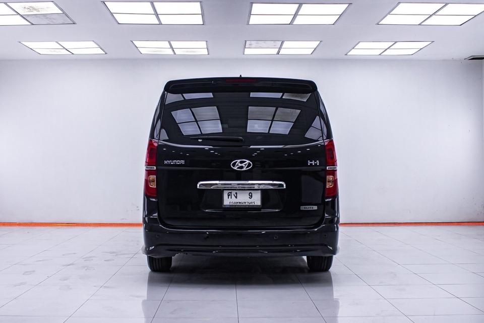 รหัสรถ 1D106 HYUNDAI H1 2.5 ELITE 2020 4