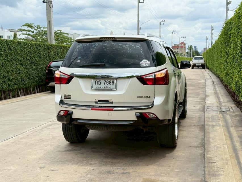 ขาย Isuzu MU-X 3.0Dvd ปี14 9