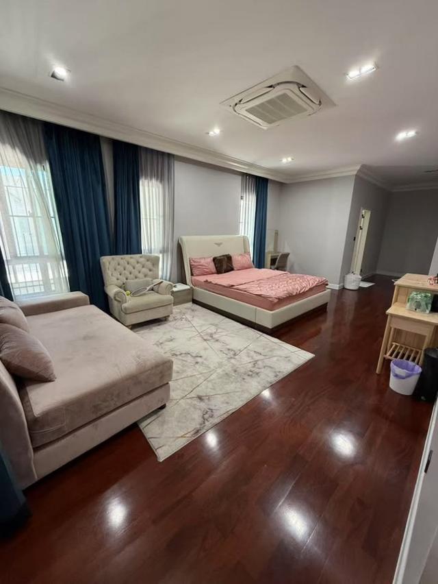 ให้เช่าบ้านเดี่ยวหรู โครงการ Grand Bangkok Boulevard Sukhumvit 6