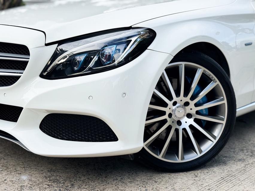 รหัสรถ AVA8406 🆕 Benz C350e AMG Dynamic W205 2017  รุ่น Top 7