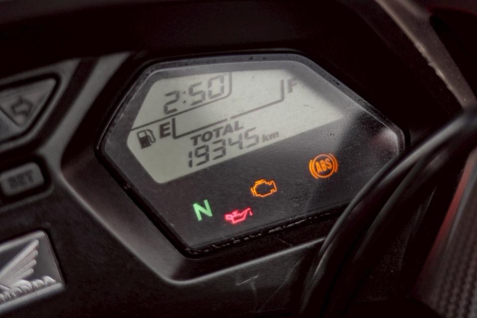 CBR650F 9