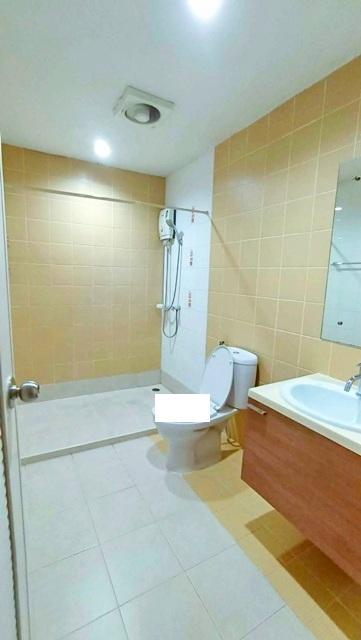 รร.เลิศหล้านานาชาติ 600 ม.เพชรเกษม77 โฮมโปร เพชรเกษม 1.2 กม. หนองแขม ให้เช่าบ้านทาวน์เฮาส์ 2 ชั้น หลังใหญ่ 20ตร.วา.160ตร 6
