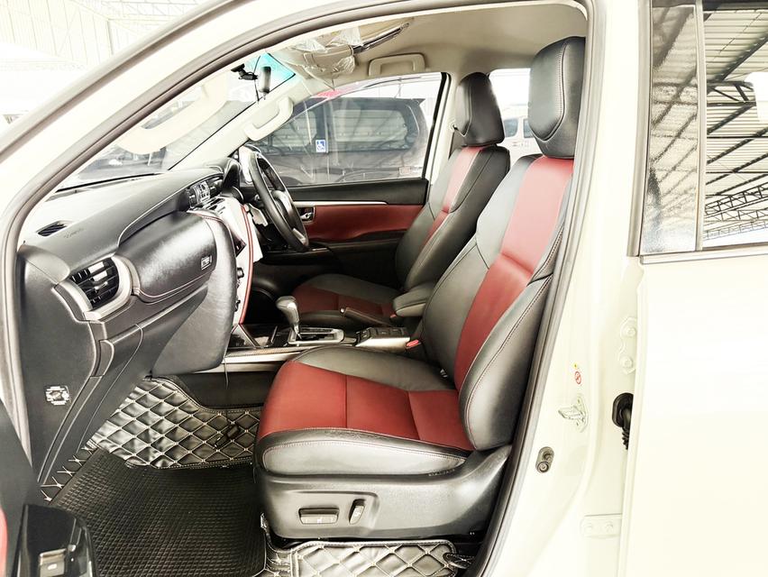 Toyota Fortuner 2.8 TRD Sportivo (ปี 2019) SUV AT - 4WD 9