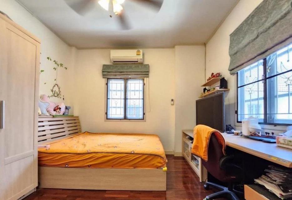 รูป ขายบ้านเดี่ยว 2 ชั้นหลังริม โครงการ พาร์คเวย์ ชาเล่ต์ รามคำแหง 190-1 เนื้อที่ 83.61 ตร.วา ใกล้สวนสาธารณะ แนวรถไฟฟ้าสายสี 4