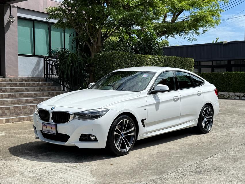 2020 BMW 320D GT MSPORT LCI รถมือเดียวออกป้ายแดง รถวิ่งน้อย เข้าศูนย์ตามระยะ รถไม่เคยมีอุบัติเหตุครับ 4