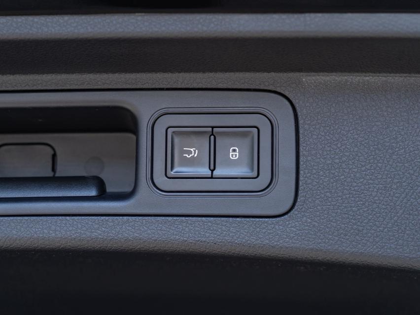 ð BYD SEALION 6 1.5 DM-i Plug-in Hybrid Dynamic (CKD) āļāļ 2025 āļĢāļđāļāļāļĩāđ 18