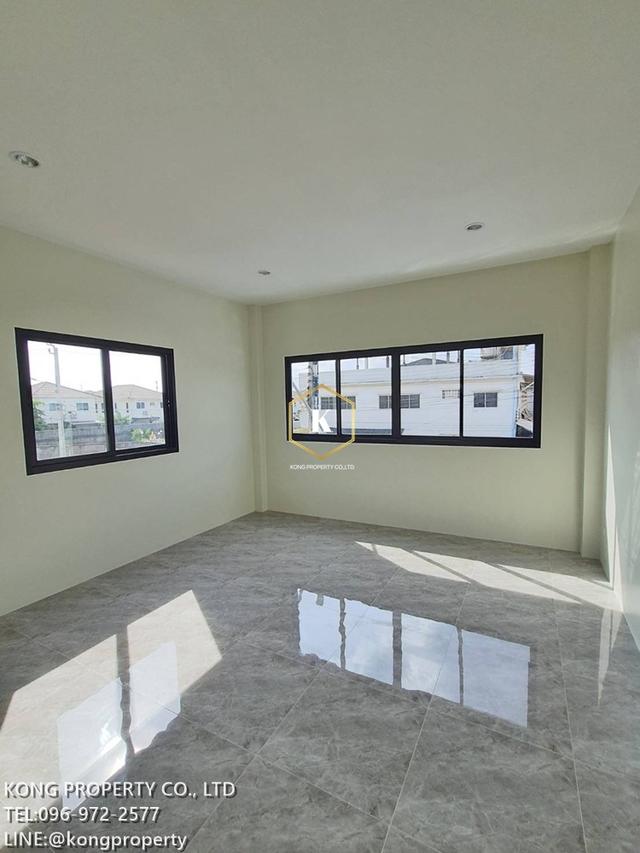 ให้เช่าโกดัง อนามัยเจริญ ท่าข้าม บางขุนเทียน กรุงเทพ 380 ตรม 6