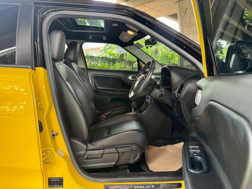 MG 3 1.5 X Sunroof AT ปี 2017 13