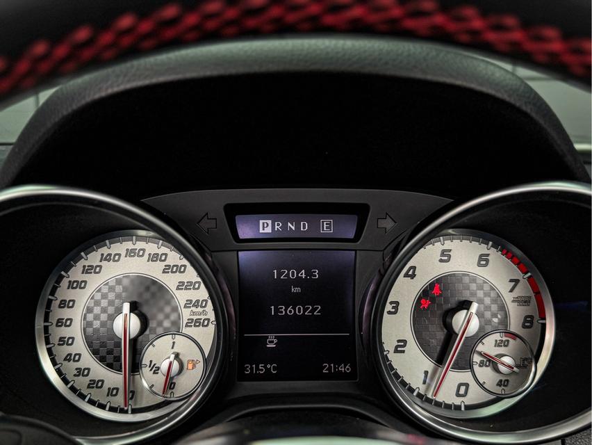 รหัสรถ WRT6414 Benz SLK200 Amg Package 1.8 R172 Convertible AT สีขาวปี2013 11