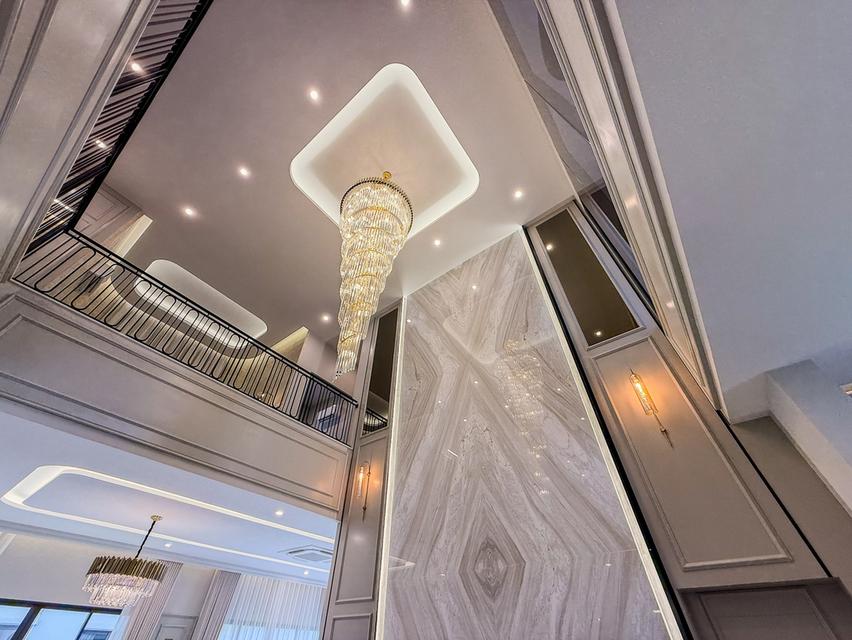 ขาย / ให้เช่า บ้านหรูสไตล์คฤหาสน์ นาราสิริ กรุงเทพกรีฑา บ้านเดี่ยว 2 ชั้น Ultra Luxury Collection จากแสนสิริ ที่ดิน 152 ตรว. พื้นที่ใช้สอย 495 ตรม. 8