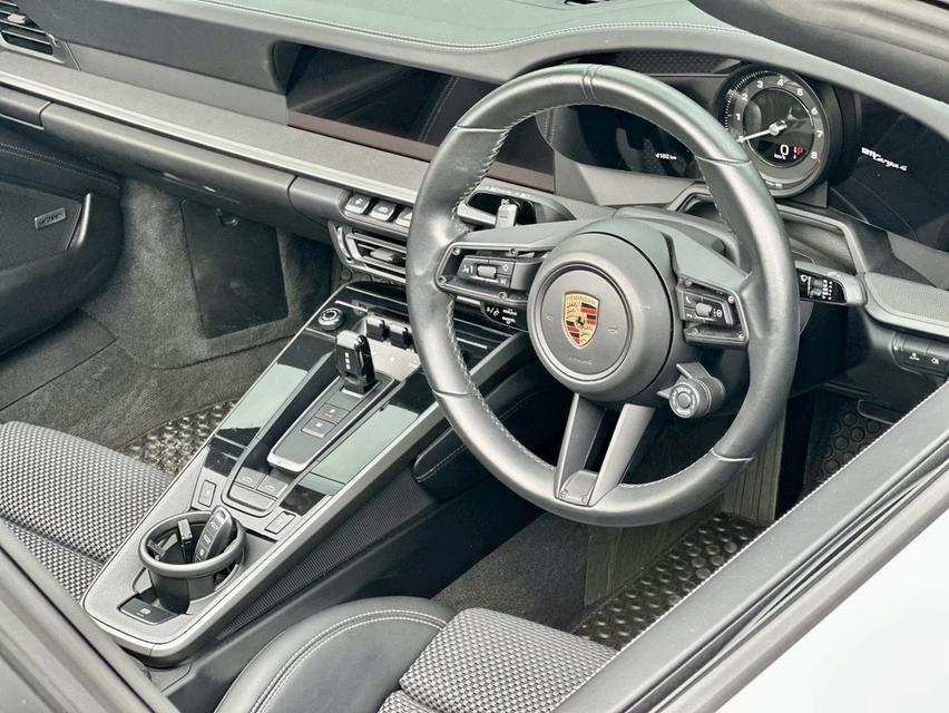 Porsche 911 Targa 4 (992) Crayon 4