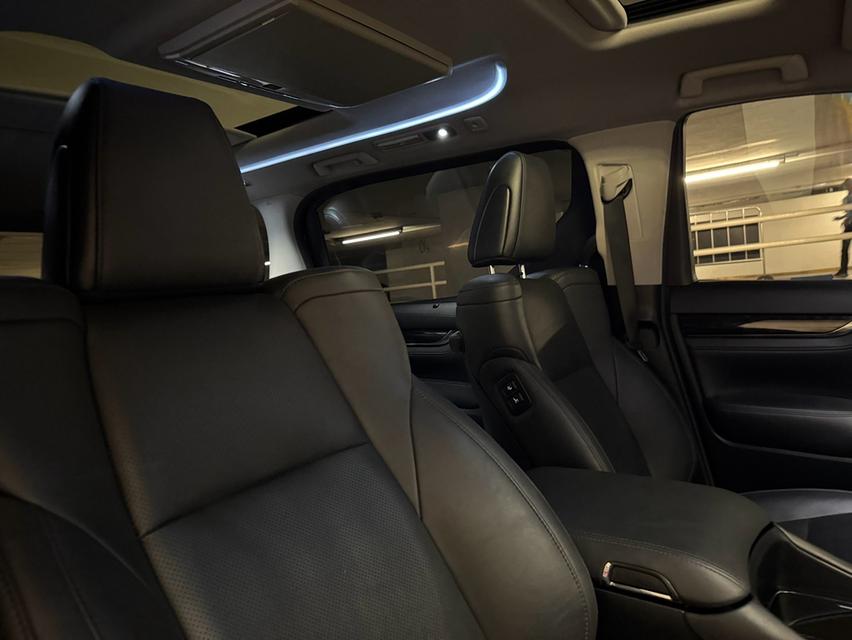 รหัสรถ NCS5786 Sale ToyoTa Alphard 3.0 SC pac modalista ปี22  fulloptiton 15
