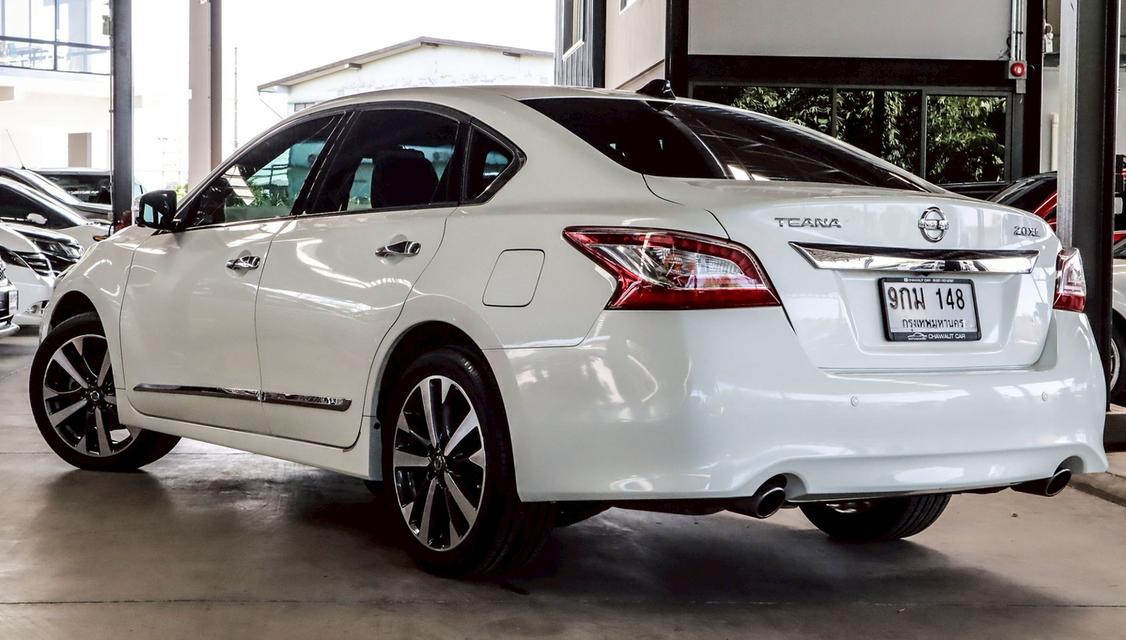 NISSAN TEANA 2.0XL 13