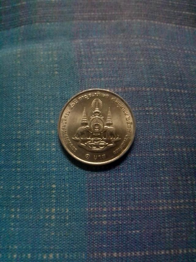 เหรียญที่ระลึกชนิด1บาทสีเงิน