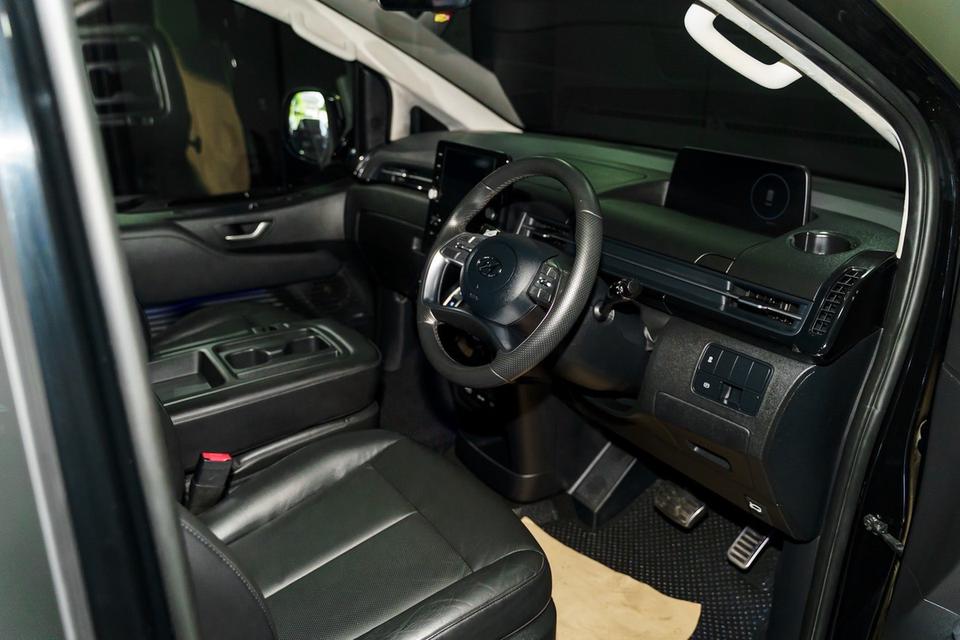 HYUNDAI STARIA PREMIUM 2022 ที่สุดแห่งรถ MVP ตัวท็อปสุด SUNROOF ประวัติเซอร์วิสศูนย์ทุกระยะการใช้งาน 15