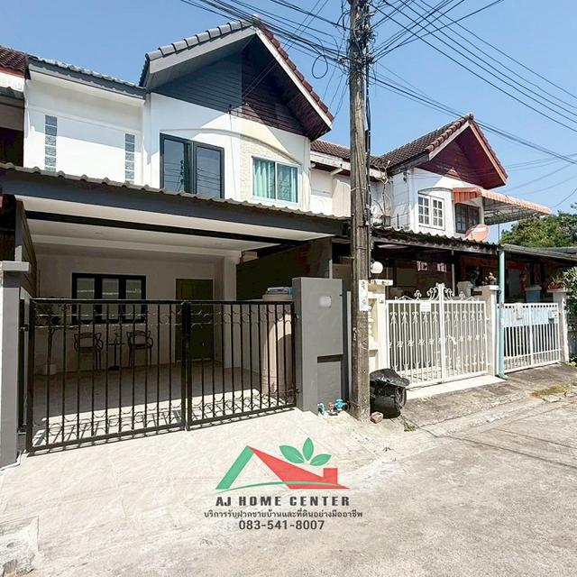 ขายทาวน์เฮ้าส์18ตรว. ม.เลิศอุบล โชคชัย4 ซ.22 รีโนเวทใหม่ทั้งหลัง กู้ได้เต็ม 12