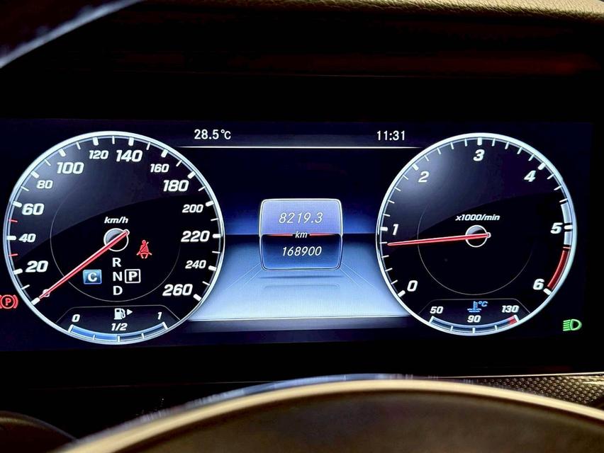 Mercedes-Benz E220d AMG Dynamic (W213) ปี 2017 13