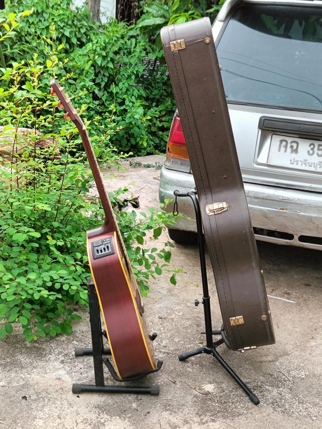 Takamine En10c กีตาร์โปร่งไฟฟ้า รูปที่ 8