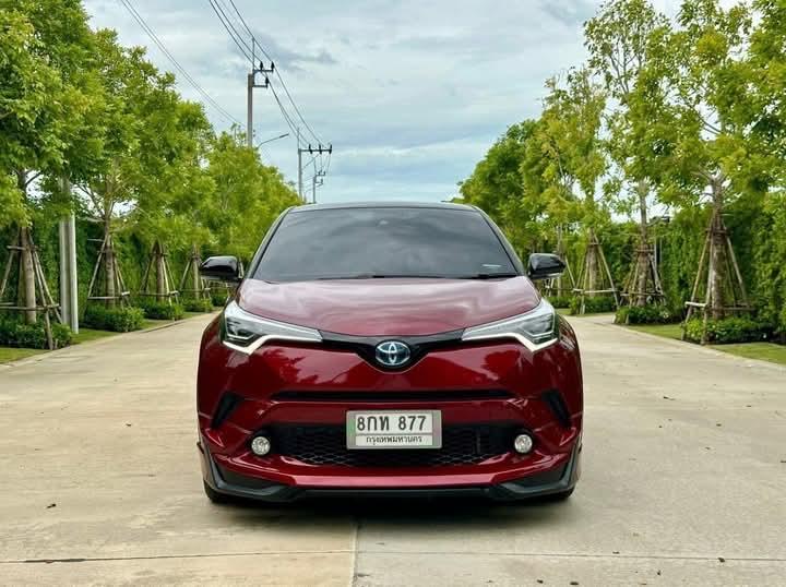 TOYOTA CHR สีแดง ปี 2019 2