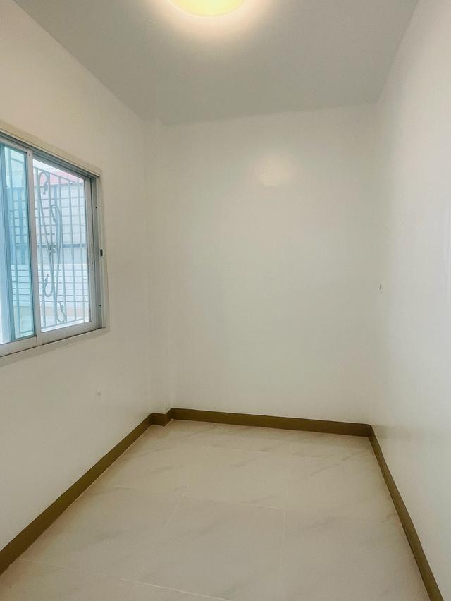 หมู่บ้านบัวทอง4 10