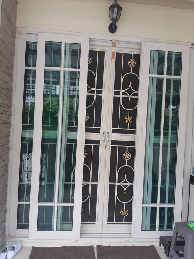 ขายทาวน์เฮ้าส์ 2 ชั้น พร้อมอยู่ ทำเลติวานนท์–ปากเกร็ด 5