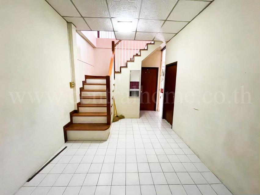 บ้านเดี่ยวพร้อมที่ดิน 80 ตร.วา ซอยวัดกู้ - ปากเกร็ด นนทบุรี 9