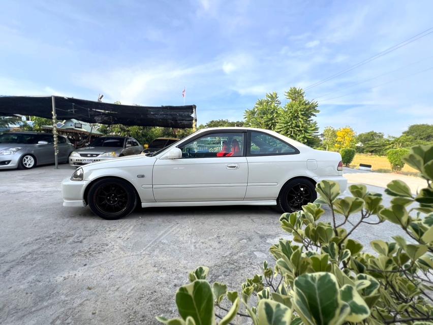 ส่งต่อ CIVIC COUPE เกียร์AT b20 หล่อๆ ภาษี68 3